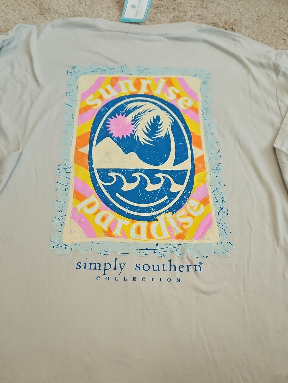 Simply Southern Light Gray 'Sunrise Paradise' Graphic Tee